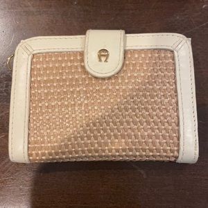 Etienne Aigner wallet